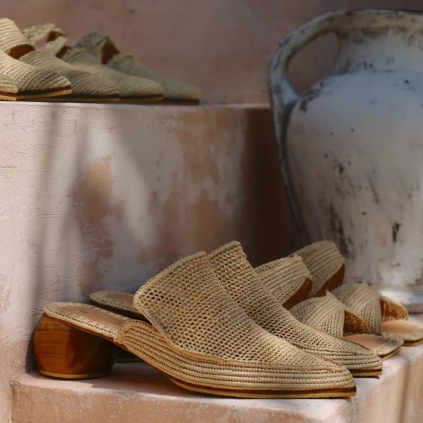 Era-Wear Heel-Izlan - Image 2